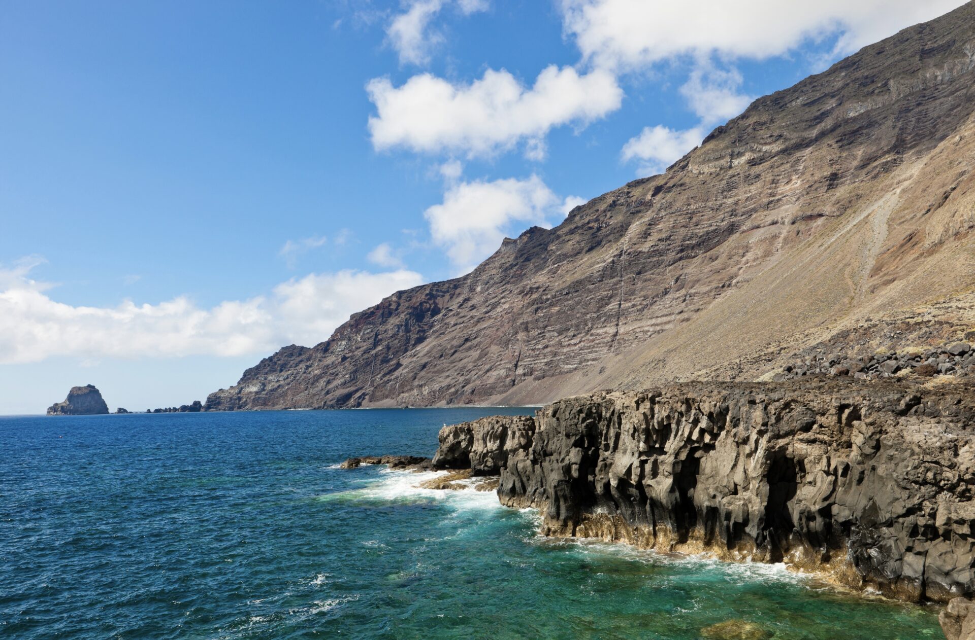 Solo Travel Guide To The Canary Islands